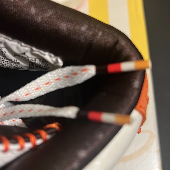 BRAND NEW SPECIAL EDITION MAISON CHATEAU ROUGE RETRO JORDAN 2 NWT - Picture 13 of 17